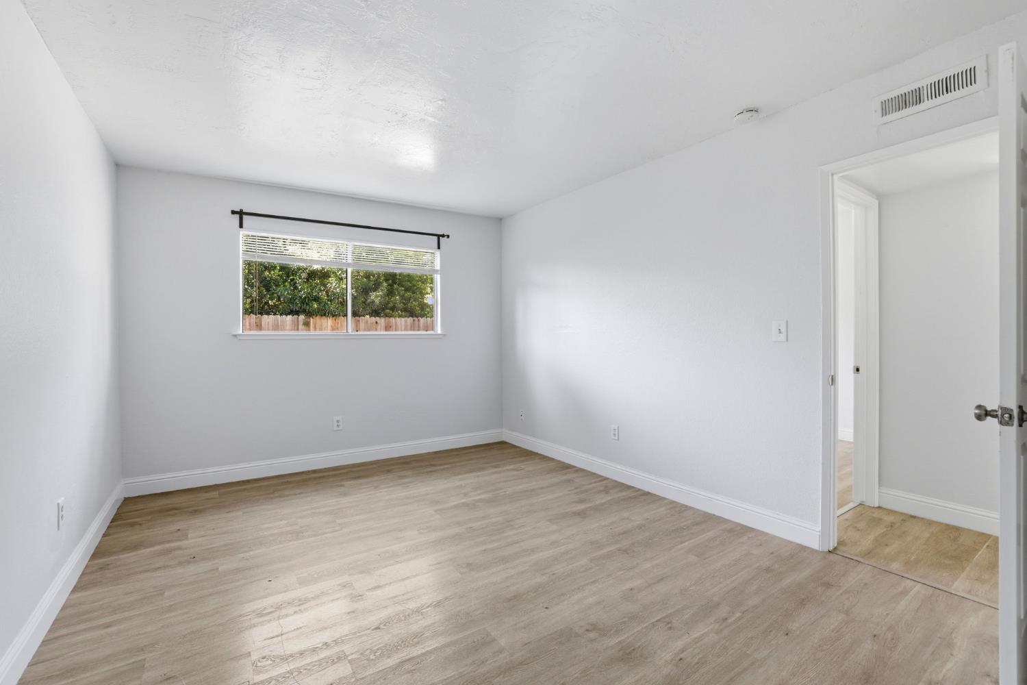 3329 Jayanne Way Carmichael, CA 95608 - Photo 25 of 39