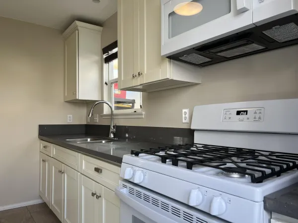 $1,995 | 4165 Idaho Street, San Diego, CA 92104