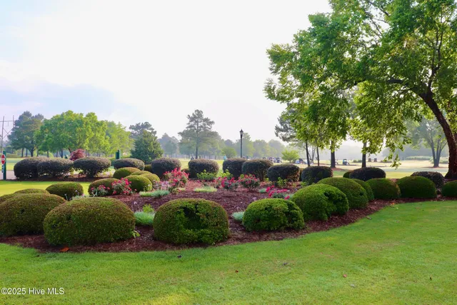 $599,900 | 135 Sycamore Lakes Drive, Wallace, NC 28466