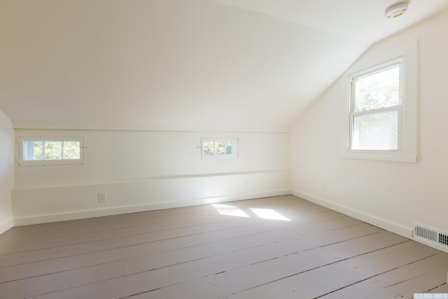 85 Roundtop Road Germantown, NY 12526 - Photo 23 of 31 an empty room with windows