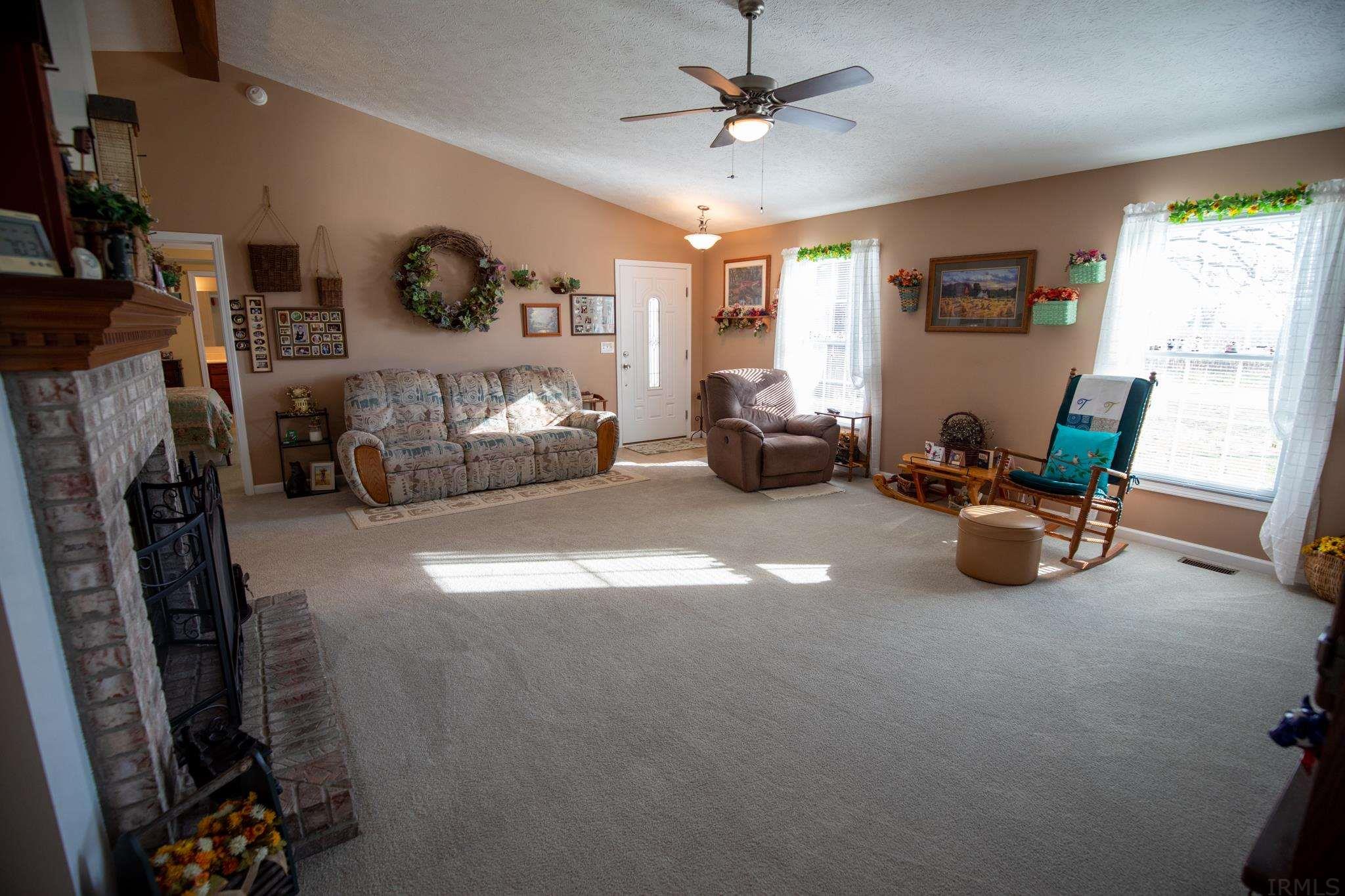 170 Owl Drive Rochester, IN 46975 - Photo 3 of 33