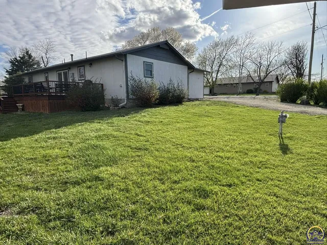 $199,900 | 704 Locust Street, Cottonwood Falls, KS 66845