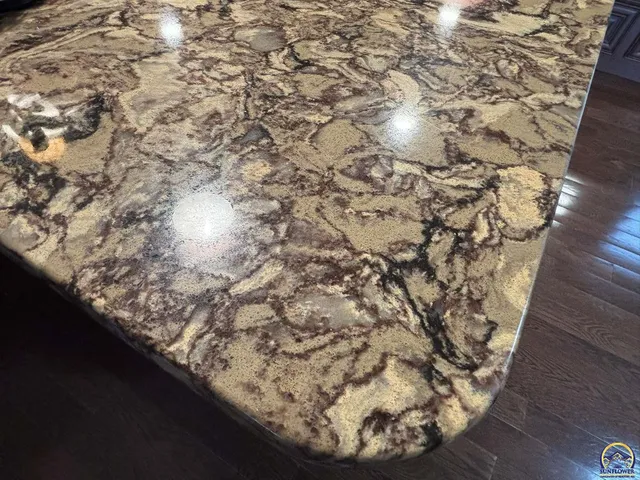 $199,900 | 704 Locust Street, Cottonwood Falls, KS 66845