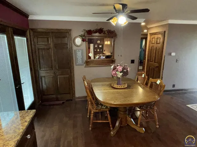 $199,900 | 704 Locust Street, Cottonwood Falls, KS 66845