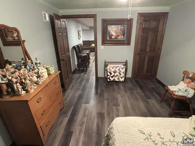 $199,900 | 704 Locust Street, Cottonwood Falls, KS 66845