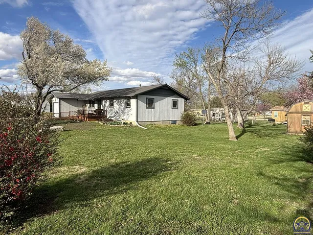 $199,900 | 704 Locust Street, Cottonwood Falls, KS 66845
