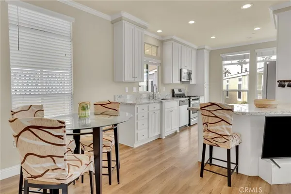 $299,900 | 106 Pacific Drive, San Clemente, CA 92672