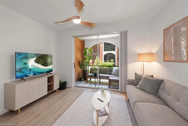 $1,700 | 1170 Reserve Way, Unit 107, Naples, FL 34105