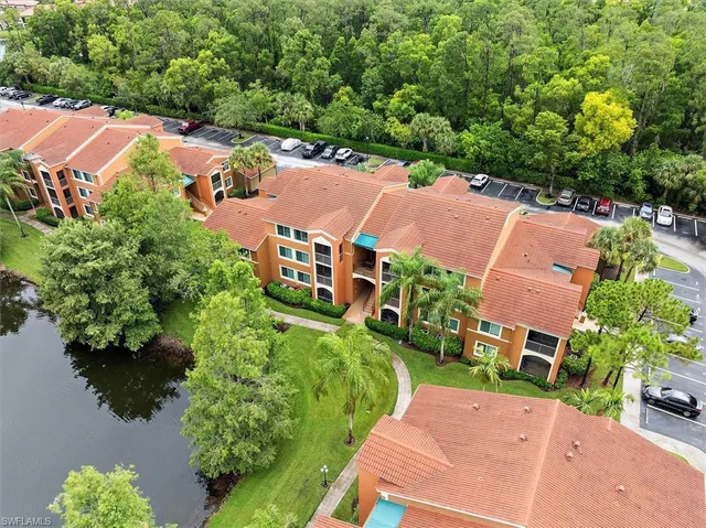$1,700 | 1170 Reserve Way, Unit 107, Naples, FL 34105