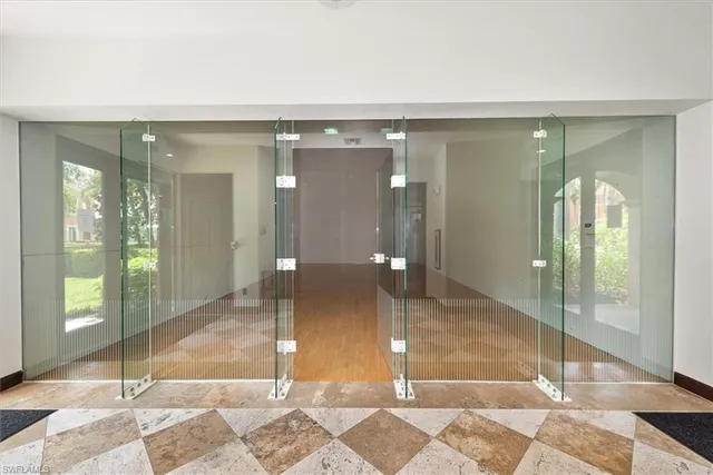 $1,700 | 1170 Reserve Way, Unit 107, Naples, FL 34105