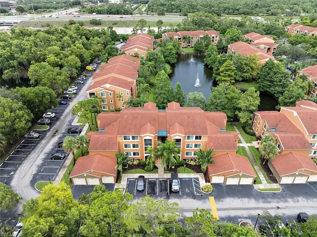 $1,700 | 1170 Reserve Way, Unit 107, Naples, FL 34105