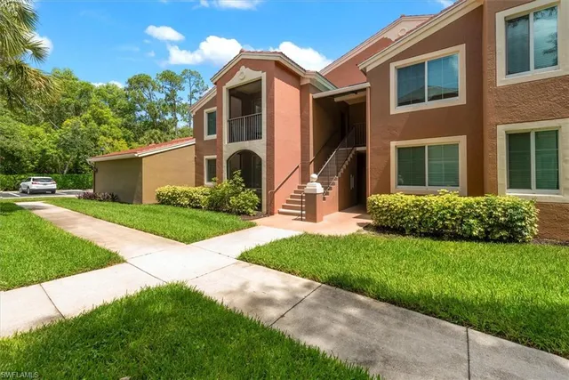 $1,700 | 1170 Reserve Way, Unit 107, Naples, FL 34105