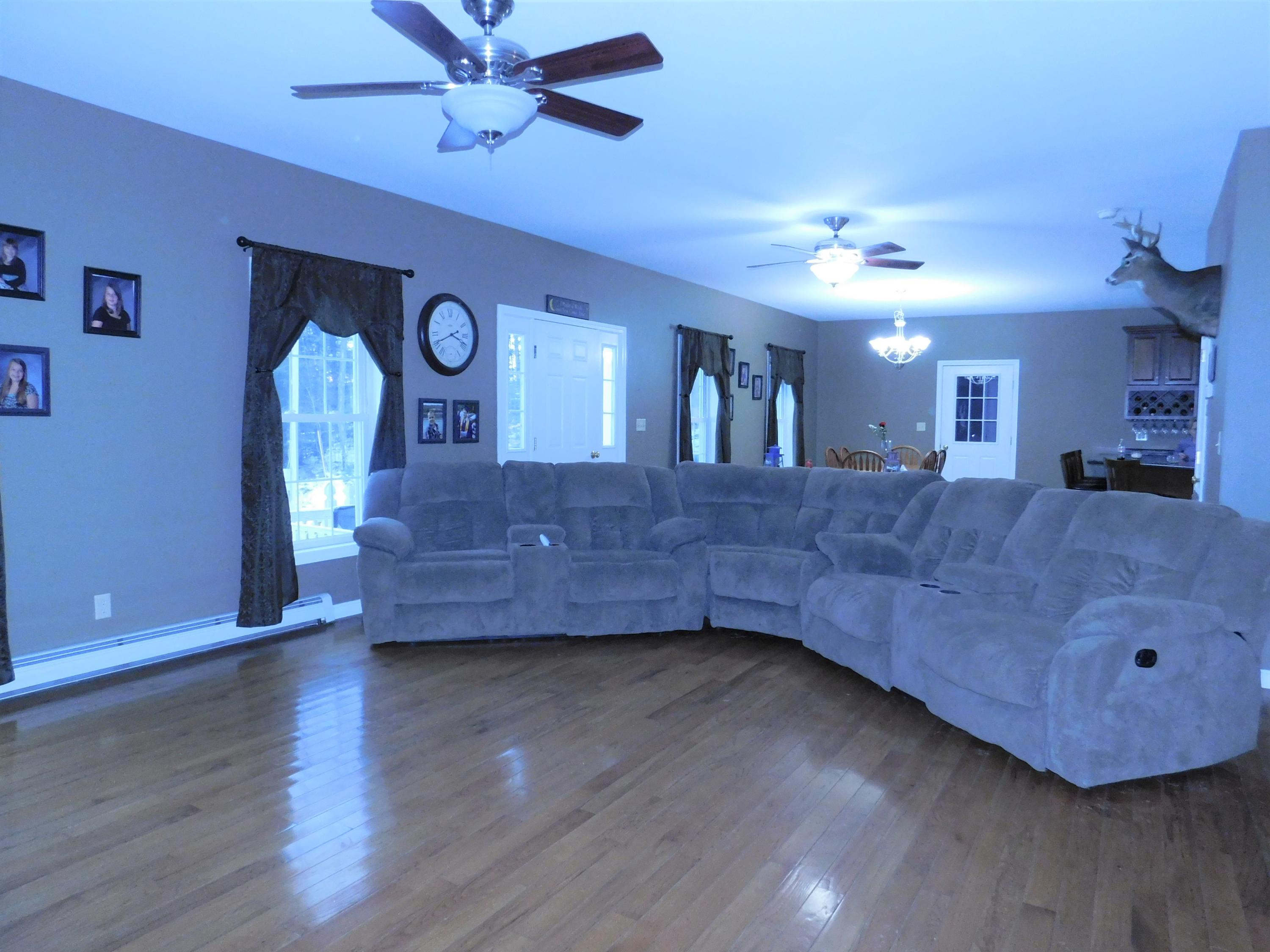 191 Town Farm Road Bucksport, ME 04416 - Photo 11 of 31 034
