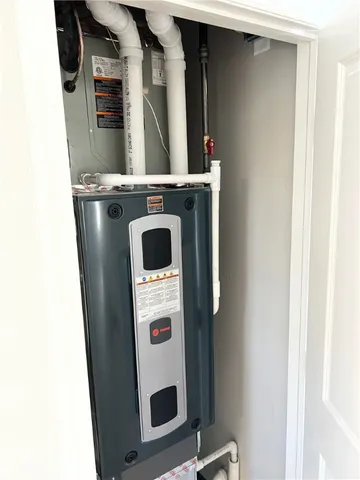 $24,000 | 1651 Empire Boulevard, Unit 3, Penfield, NY 14580