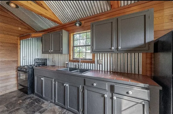 $335,000 | 1300 Highway 1181, Plaucheville, LA 71362