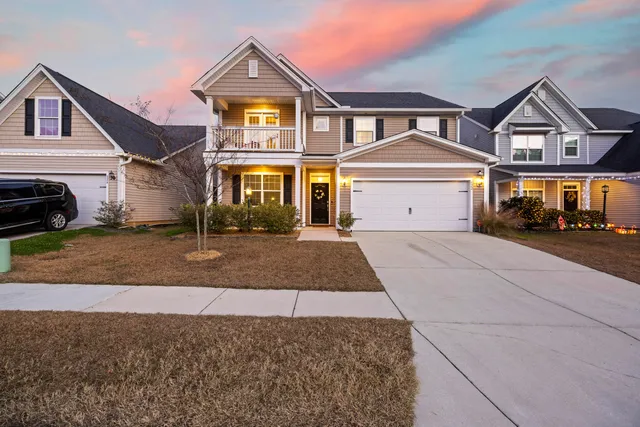$430,000 | 622 Pendleton Drive, Moncks Corner, SC 29461