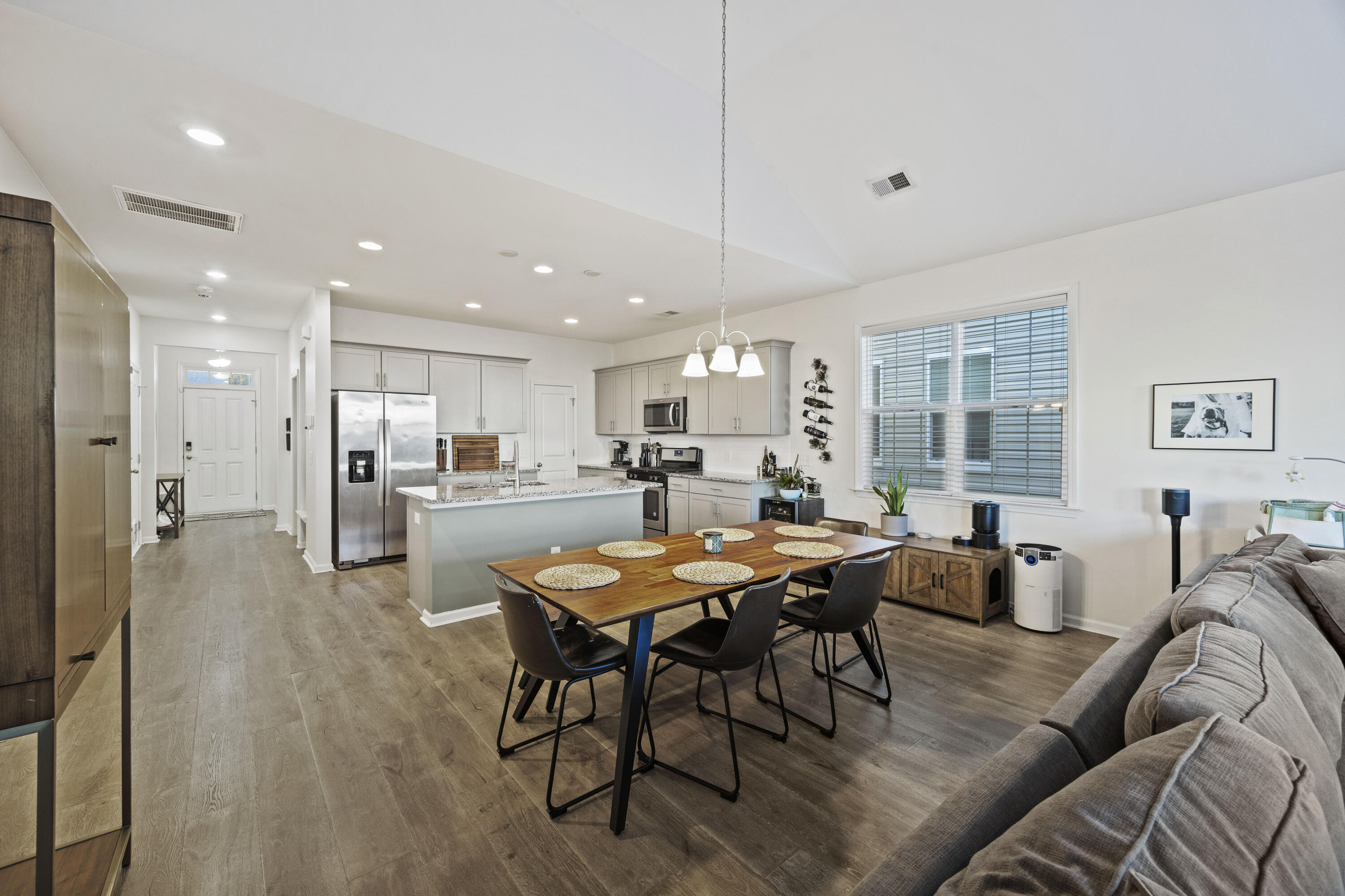 622 Pendleton Drive Moncks Corner, SC 29461 - Photo 9 of 54 243A1504