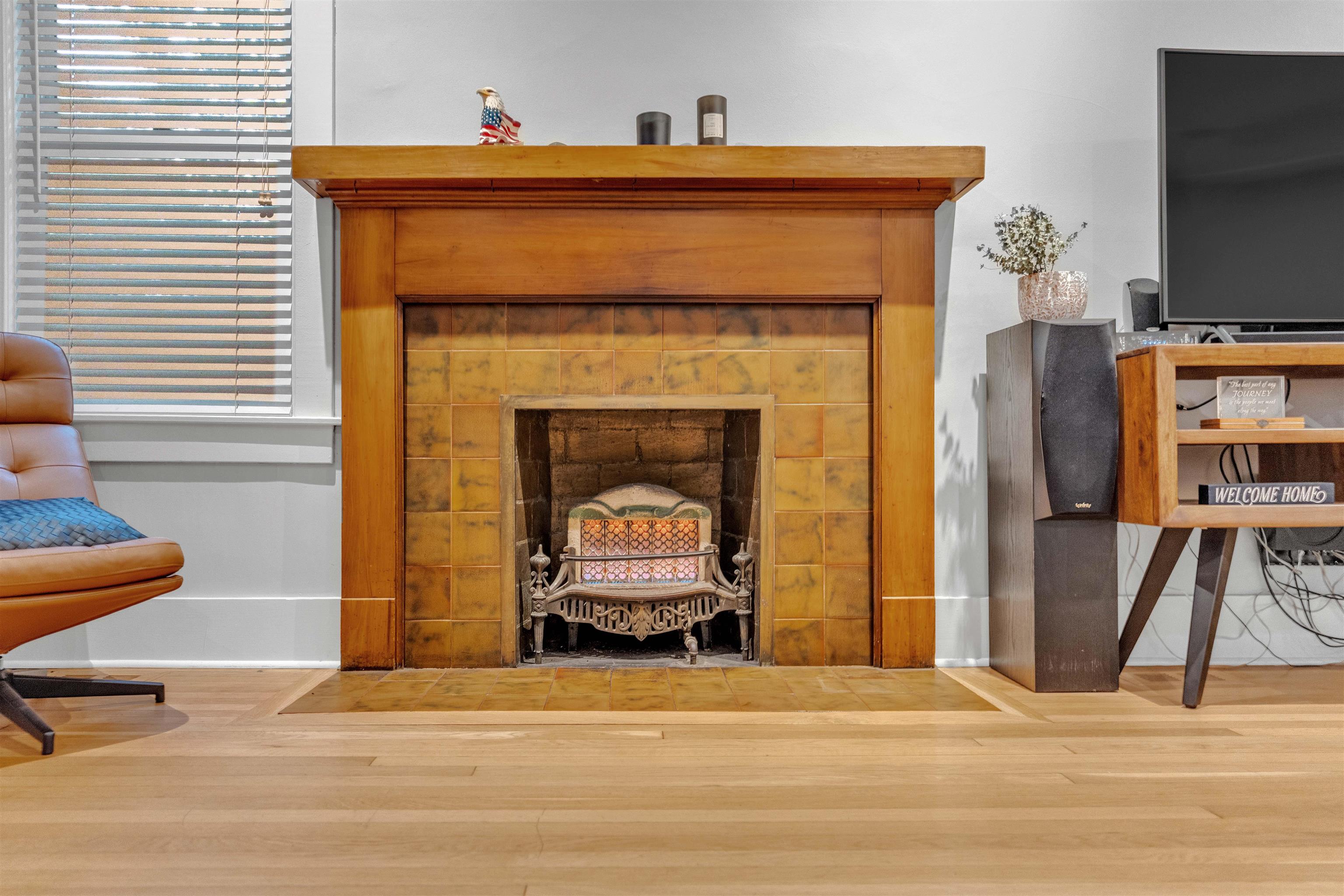 1757 Carruthers Place Memphis, TN 38112 - Photo 11 of 40 a living room with furniture and a fireplace