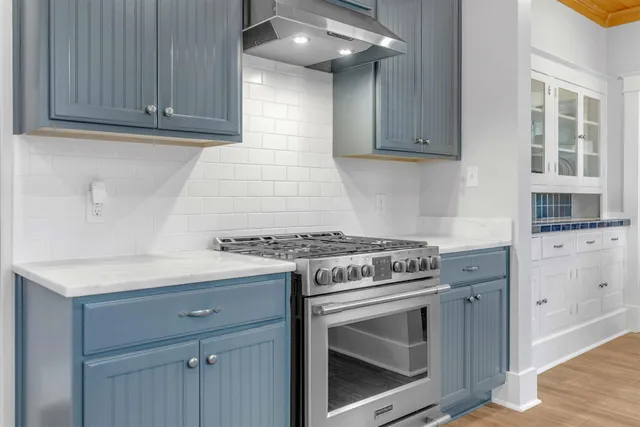 $379,999 | 1757 Carruthers Place, Memphis, TN 38112