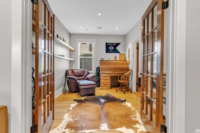 $379,999 | 1757 Carruthers Place, Memphis, TN 38112