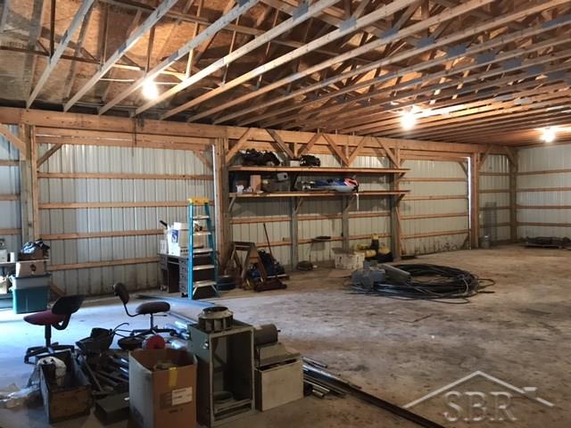 4954 Cole Road Saginaw, MI 48601 - Photo 22 of 28 31329496-21.JPG