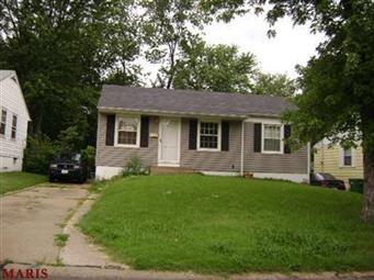 401 Caithness Road St. Louis, MO 63137 - Photo 1 of 1