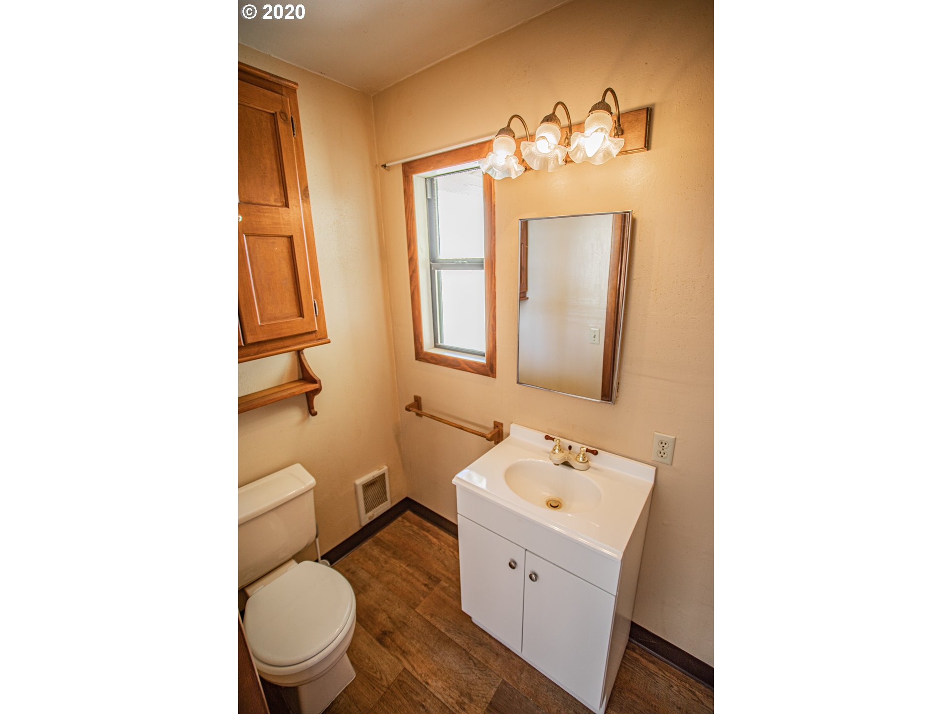 584 Lyle Snowden Road Lyle, WA 98635 - Photo 27 of 32 Gallery Image 27