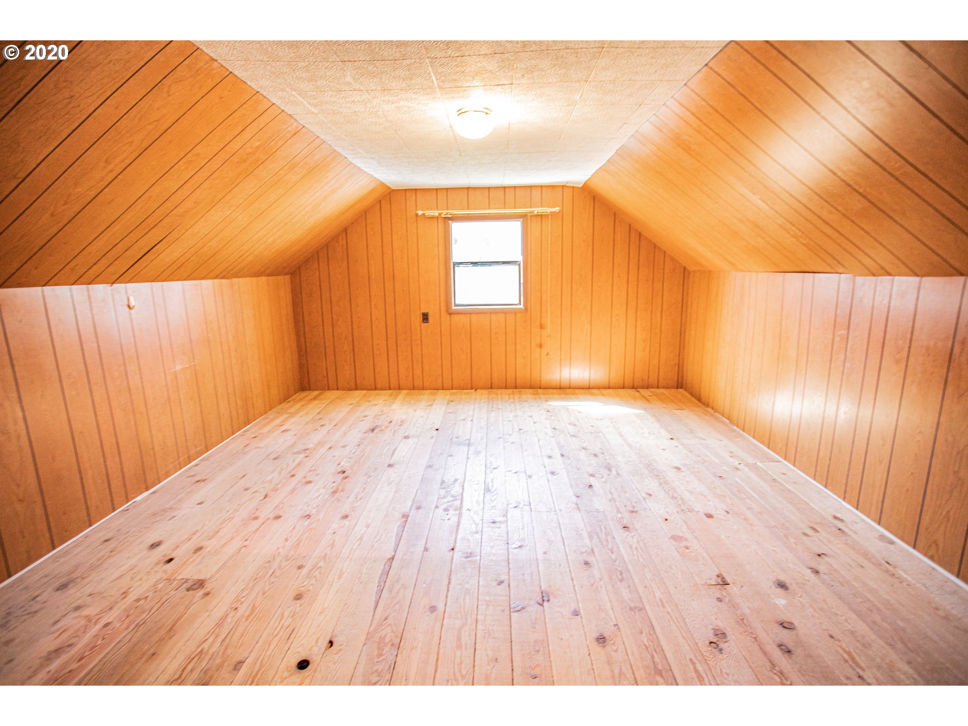 584 Lyle Snowden Road Lyle, WA 98635 - Photo 29 of 32 Gallery Image 29