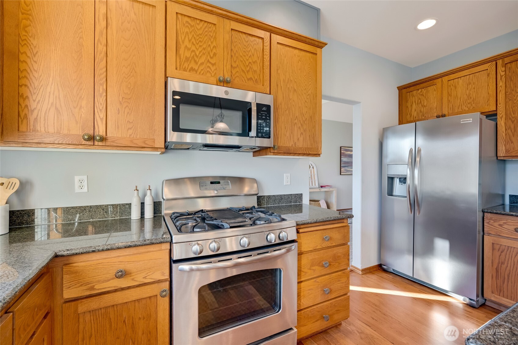 12418 31st Drive Southeast Everett, WA 98208 - Photo 13 of 36