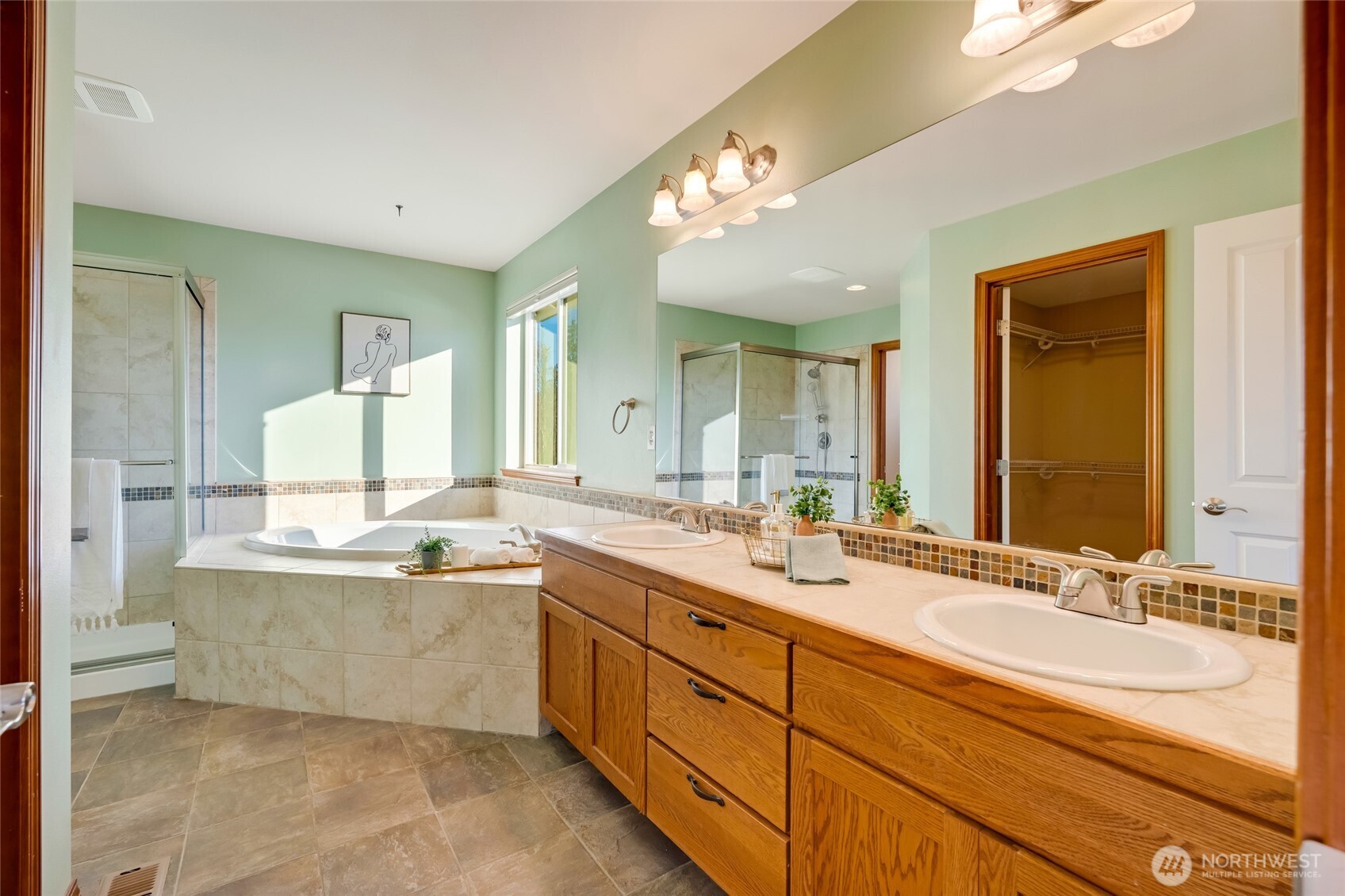 12418 31st Drive Southeast Everett, WA 98208 - Photo 22 of 36