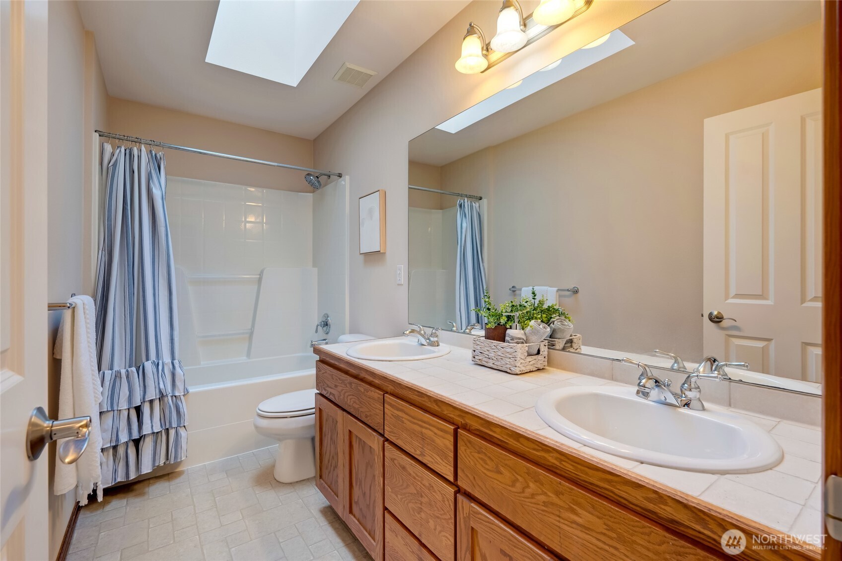 12418 31st Drive Southeast Everett, WA 98208 - Photo 30 of 36