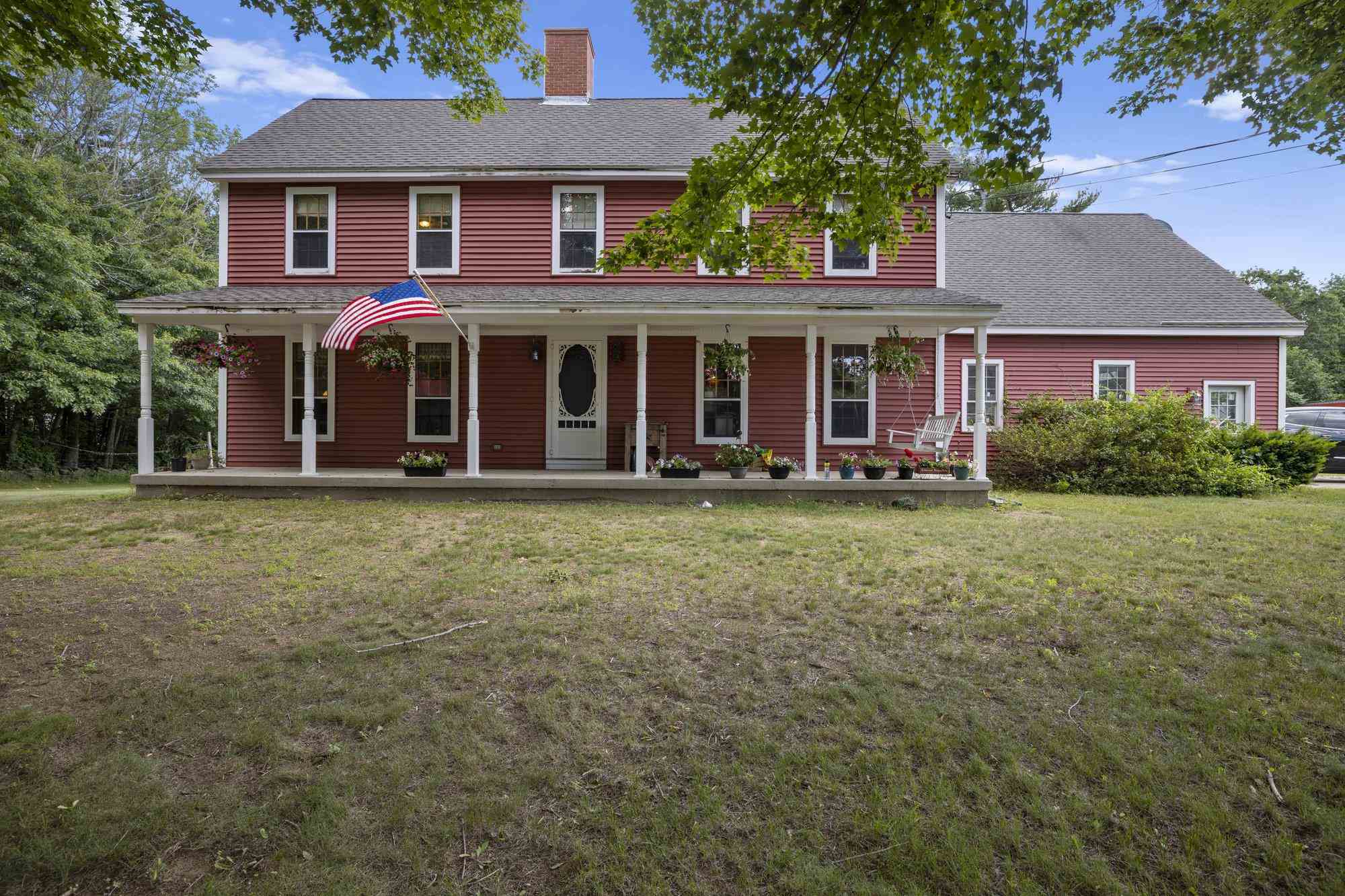 216 Pleasant Street Epping, NH 03042 - Photo 2 of 12