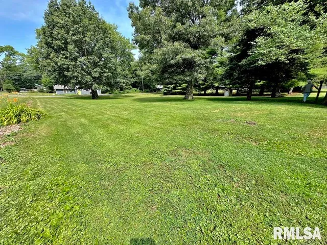 $25,000 | South Behrens Avenue, Washington, IL 61571