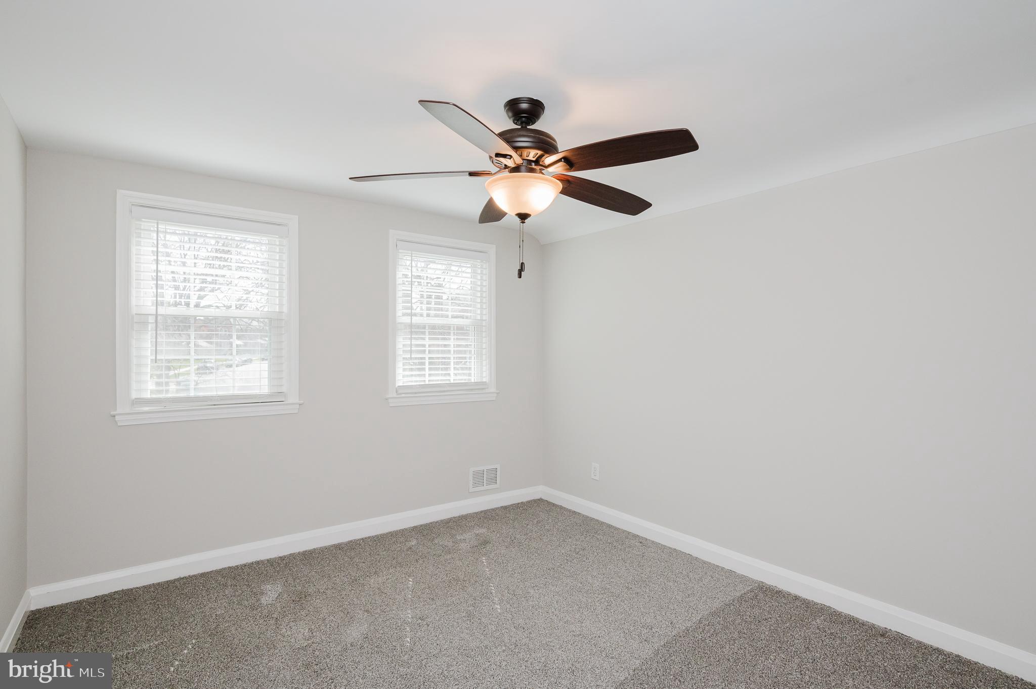 1634 Aberdeen Road Towson, MD 21286 - Photo 18 of 32 PRIMARY BEDROOM