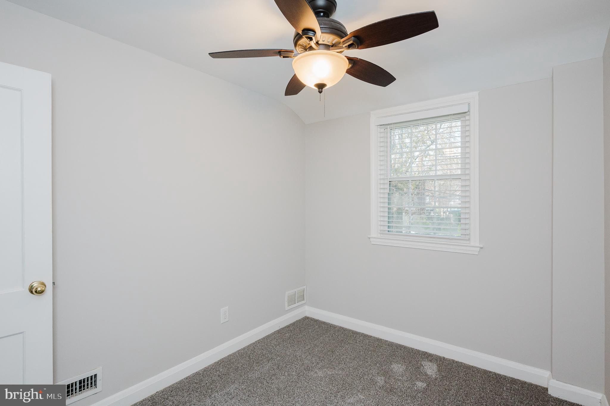 1634 Aberdeen Road Towson, MD 21286 - Photo 24 of 32 BEDROOM THREE
