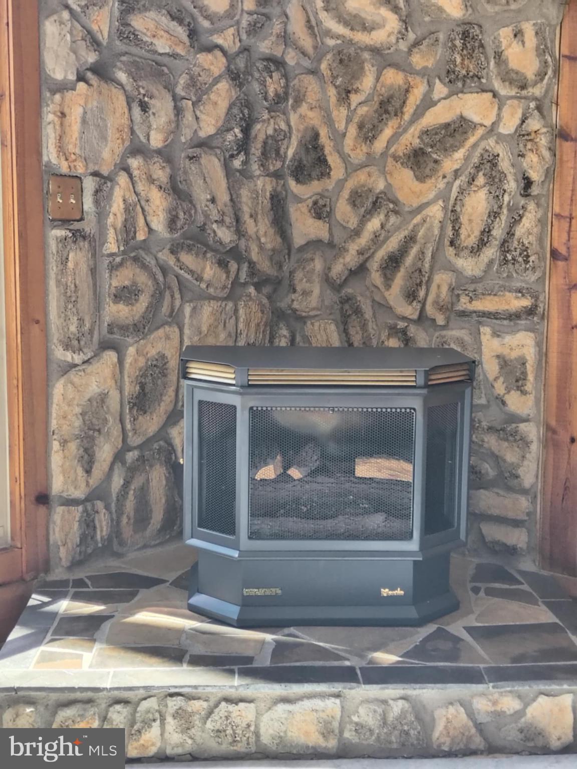 202 Constitution Boulevard Locust Grove, VA 22508 - Photo 7 of 36