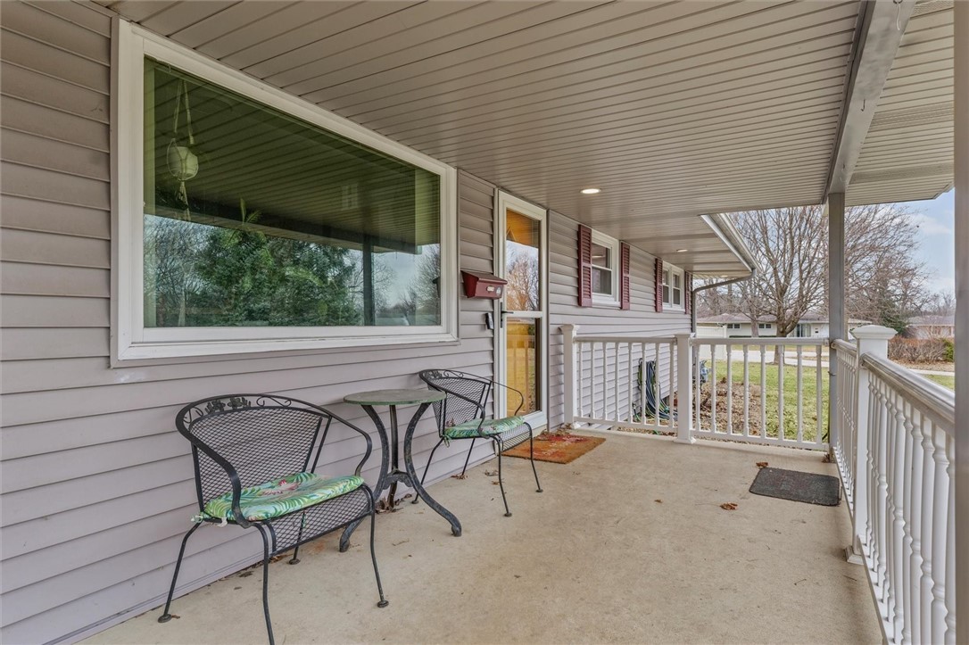 89 Benton Drive Decatur, IL 62526 - Photo 3 of 29 Gallery Image 3
