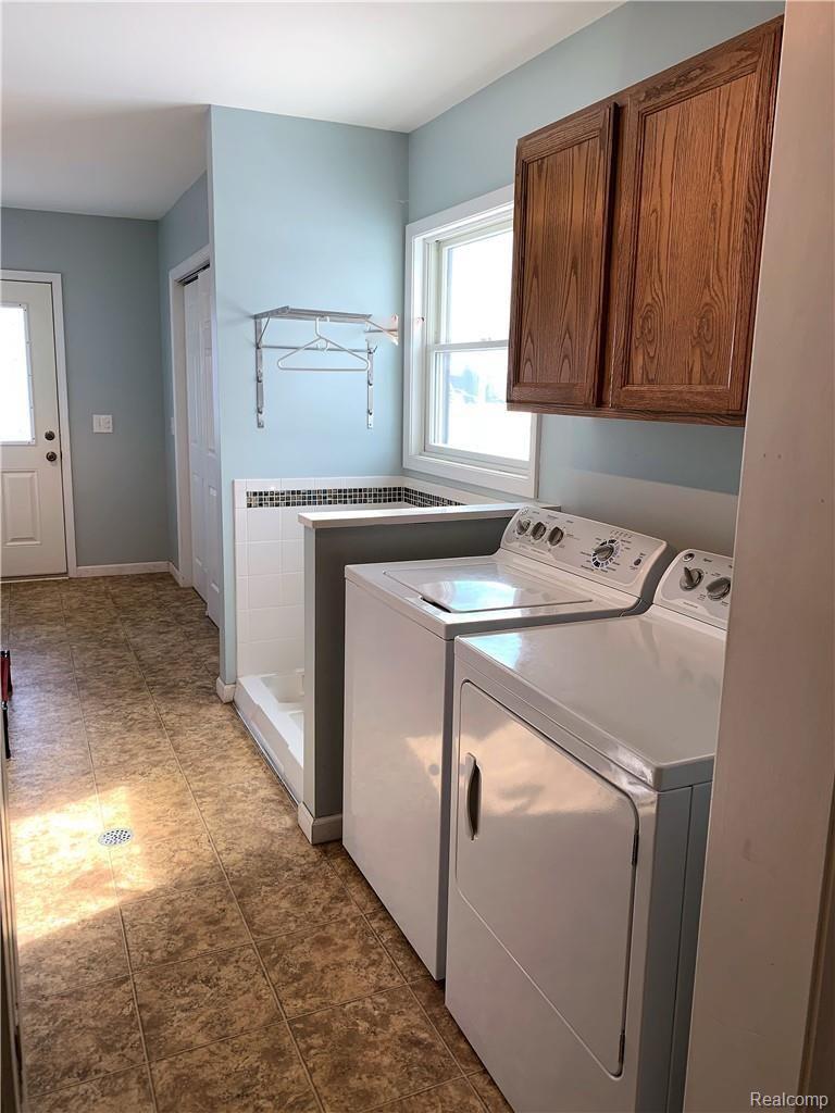 3148 Beck Road Howell, MI 48843 - Photo 13 of 34 Photo Mar 01, 11 42 53 AM.jpg