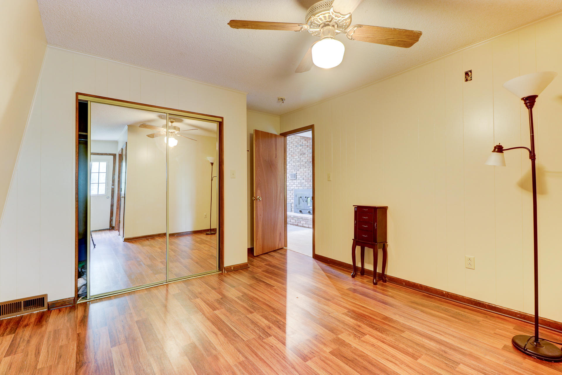 88 Ingram Road Henry, VA 24102 - Photo 21 of 34 a view of a livingroom with wooden floor