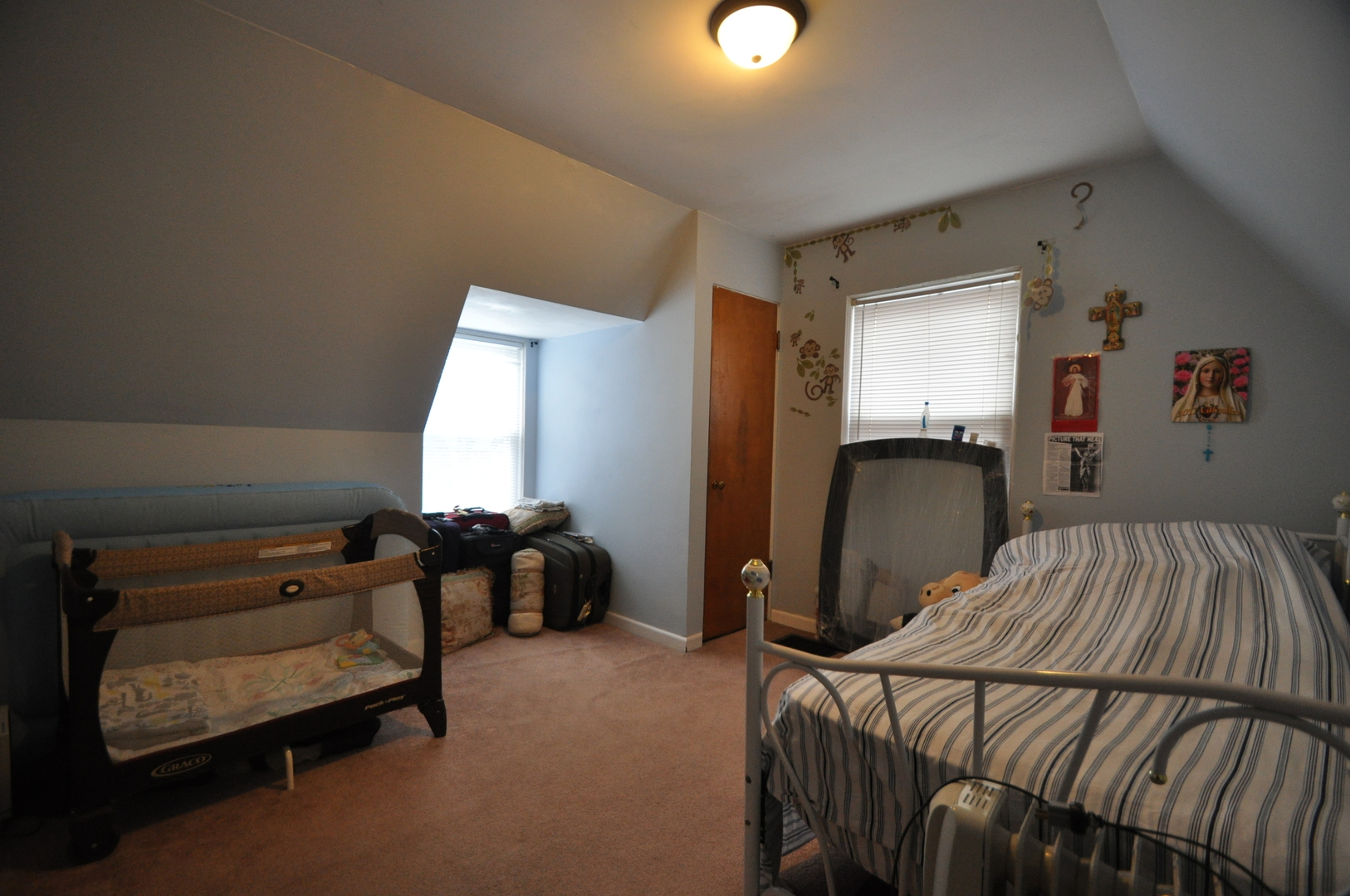 7601 East Prairie Road Skokie, IL 60076 - Photo 11 of 19 Gallery Image 11