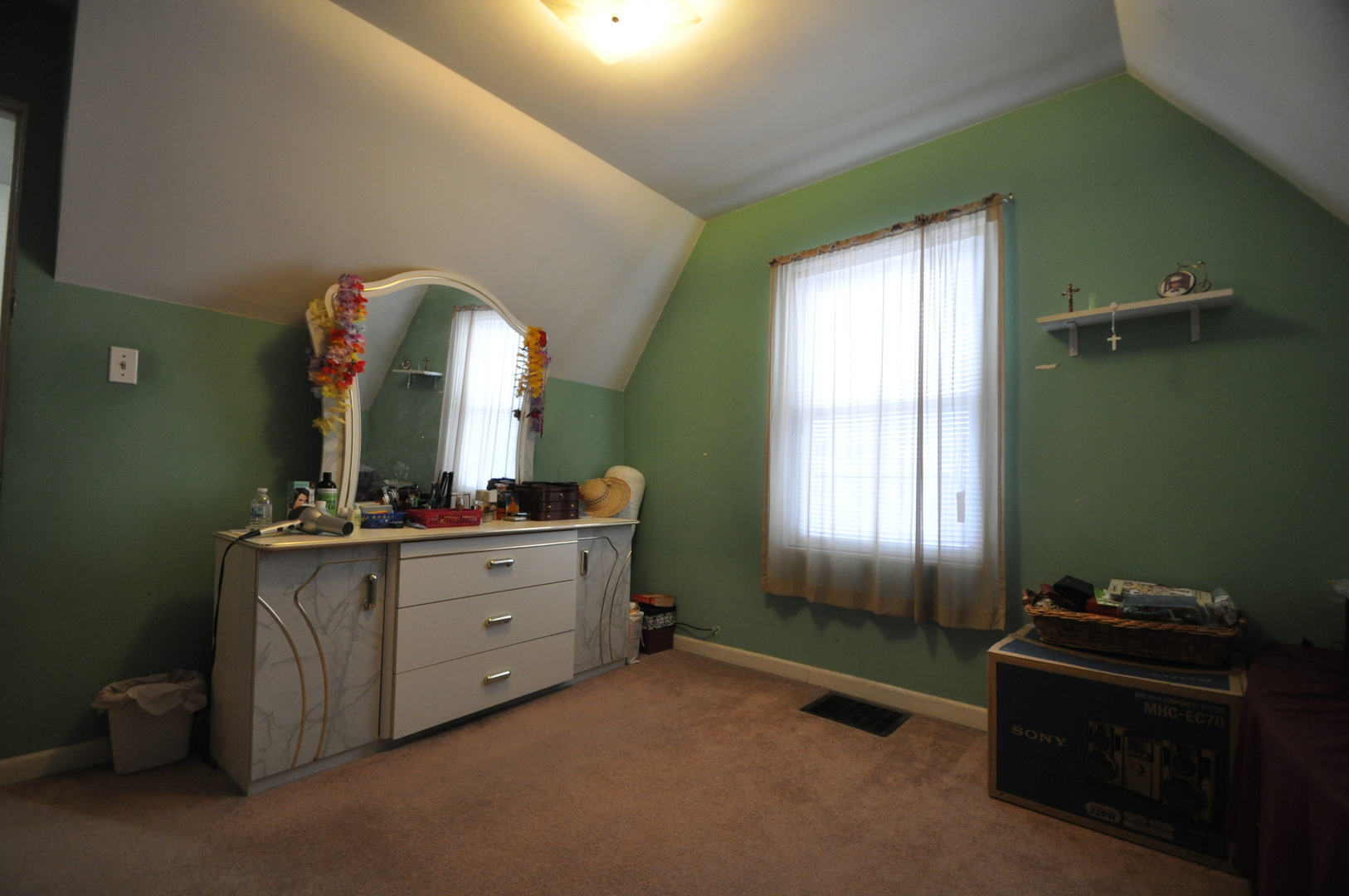7601 East Prairie Road Skokie, IL 60076 - Photo 9 of 19 Gallery Image 9