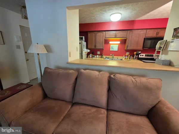 $299,999 | 686 Southern Hills Drive, Unit D4H, Arnold, MD 21012