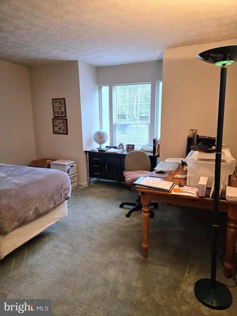 $299,999 | 686 Southern Hills Drive, Unit D4H, Arnold, MD 21012