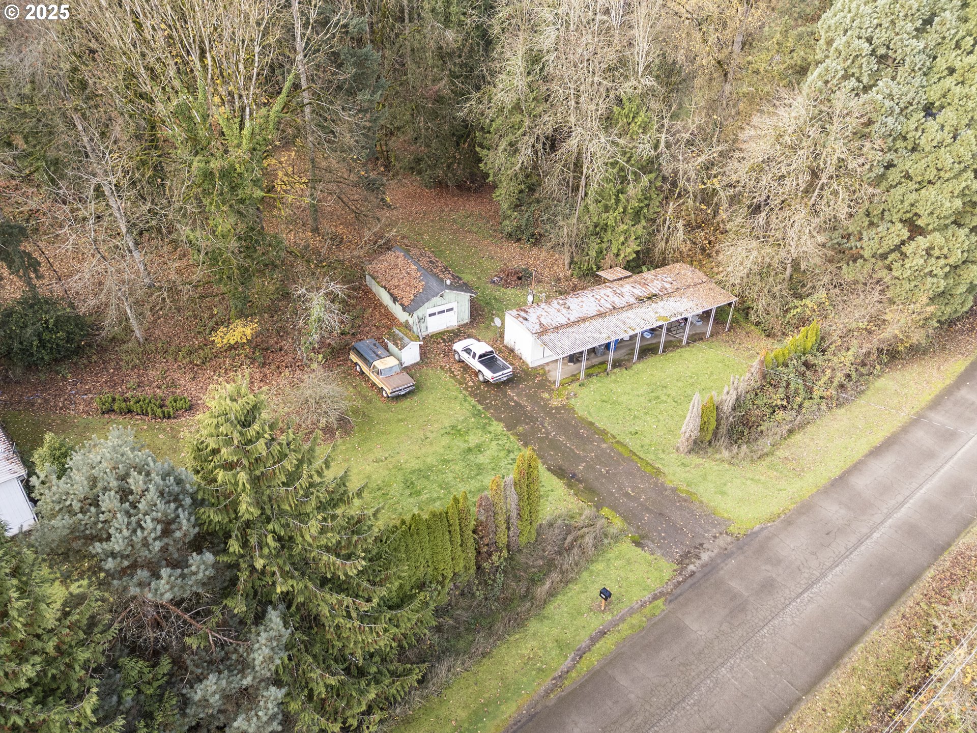 23921 Schultz Road Northeast Aurora, OR 97002 - Photo 16 of 25 a view of yard with patio