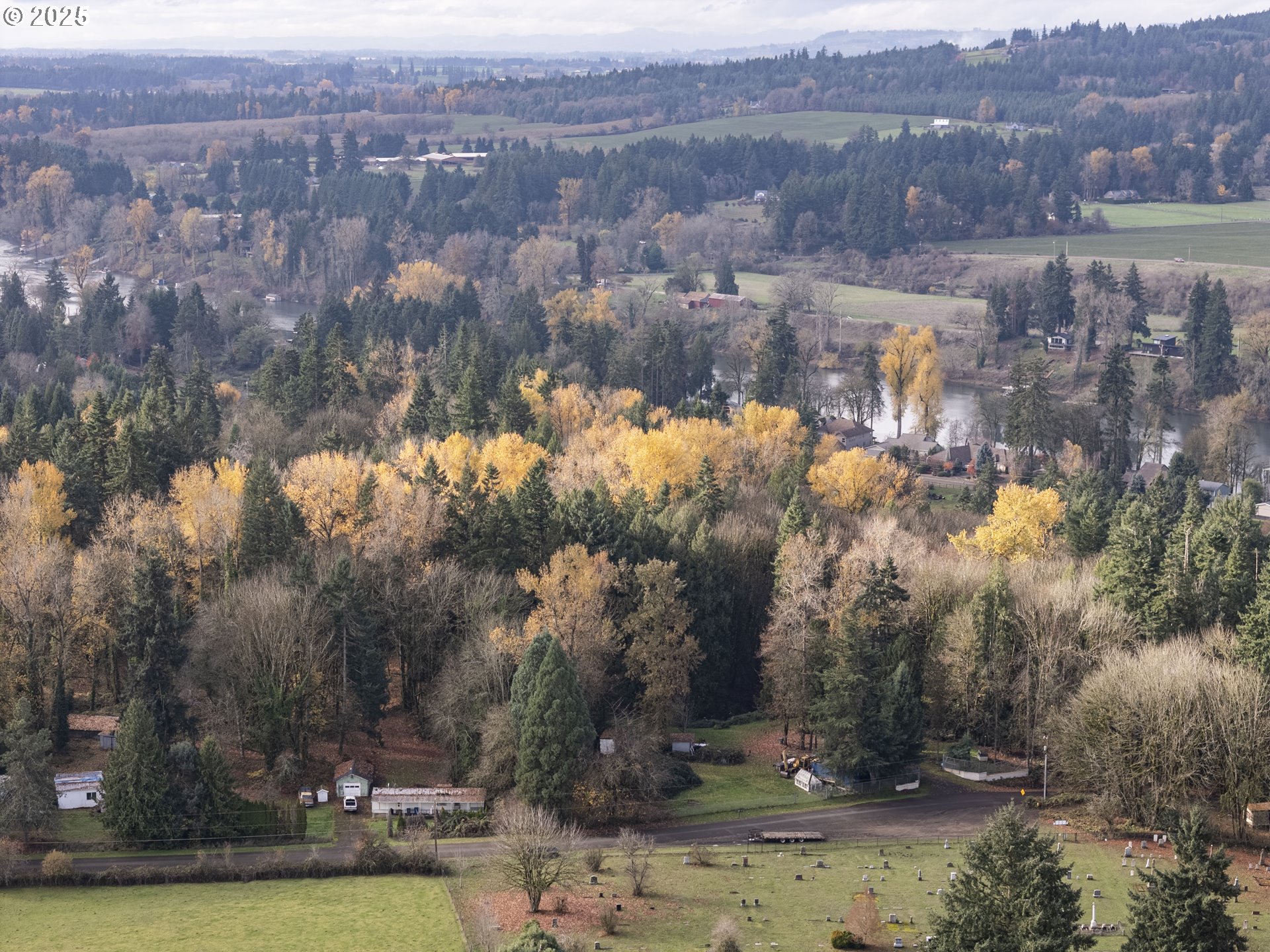23921 Schultz Road Northeast Aurora, OR 97002 - Photo 19 of 25