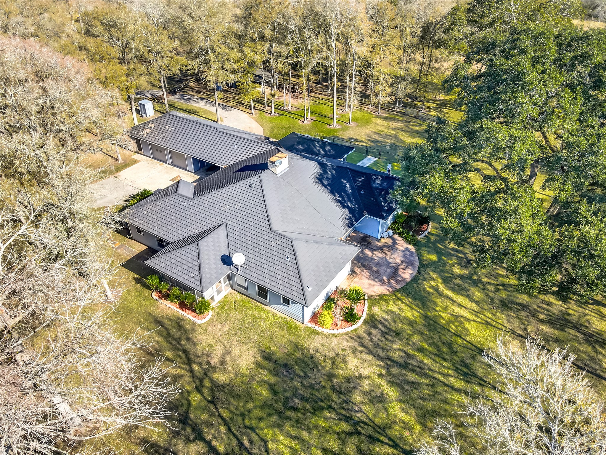 433 Mackhank Road Boling, TX 77420 - Photo 39 of 45