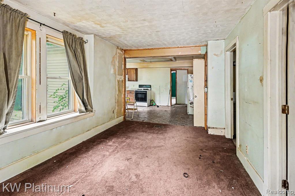 34926 Ridge Street Richmond, MI 48062 - Photo 4 of 16