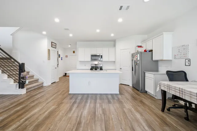 $2,400 | 4909 Hera Holw Drive, Katy, TX 77493