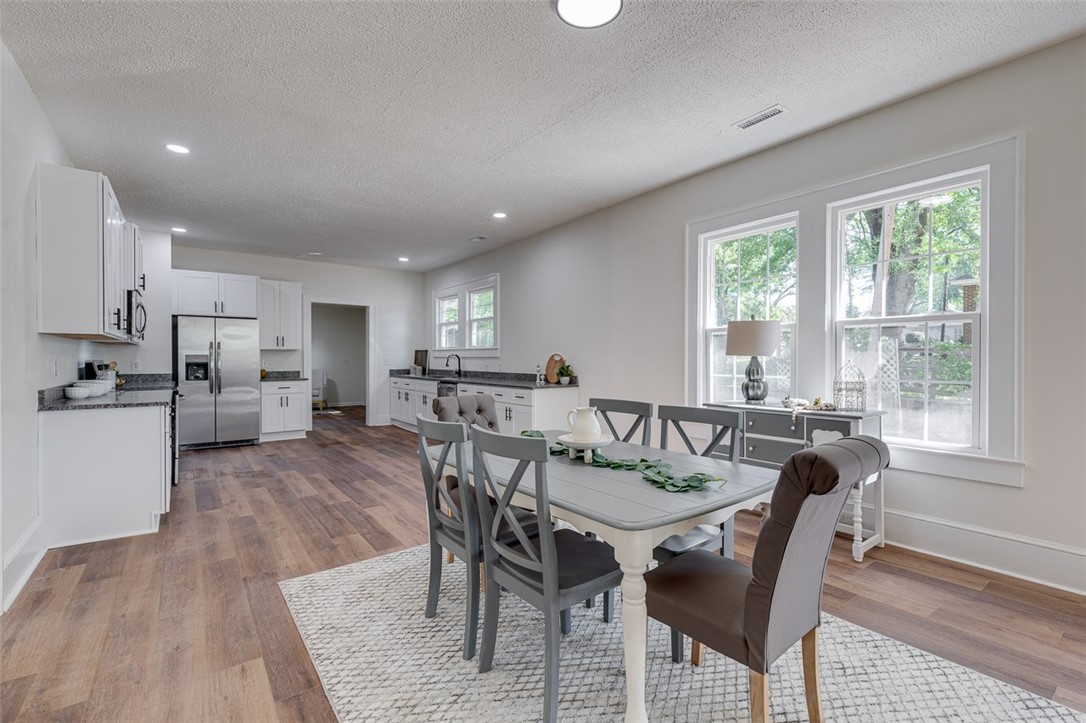 112 James Street Anderson, SC 29621 - Photo 11 of 37