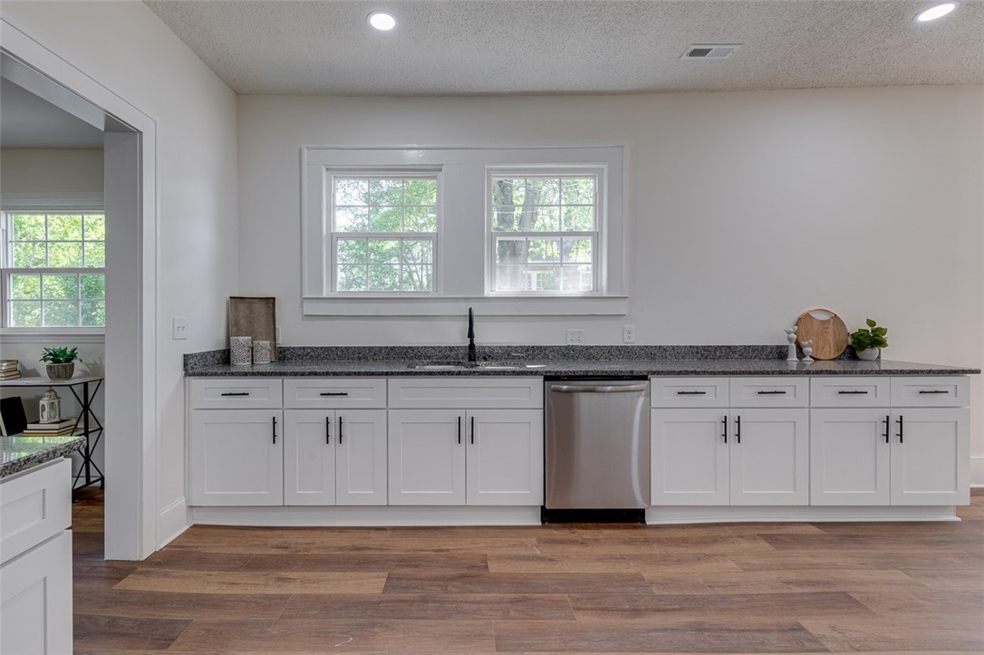 112 James Street Anderson, SC 29621 - Photo 14 of 37